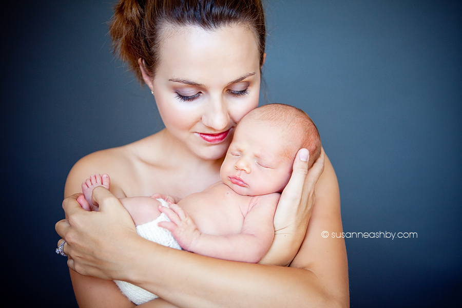 rocklin-newborn-and-mom-photography