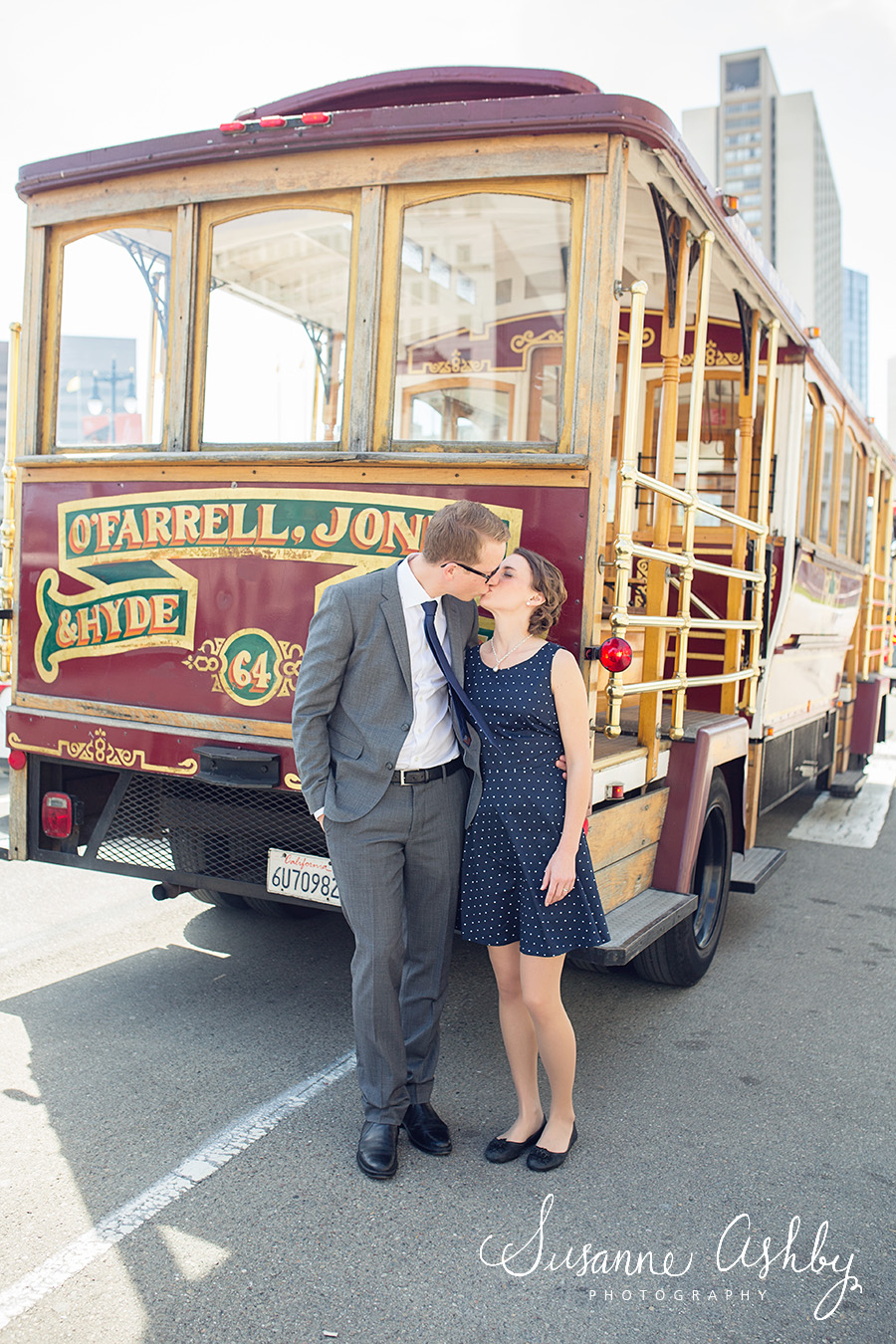 Bay Area trolley wedding photos