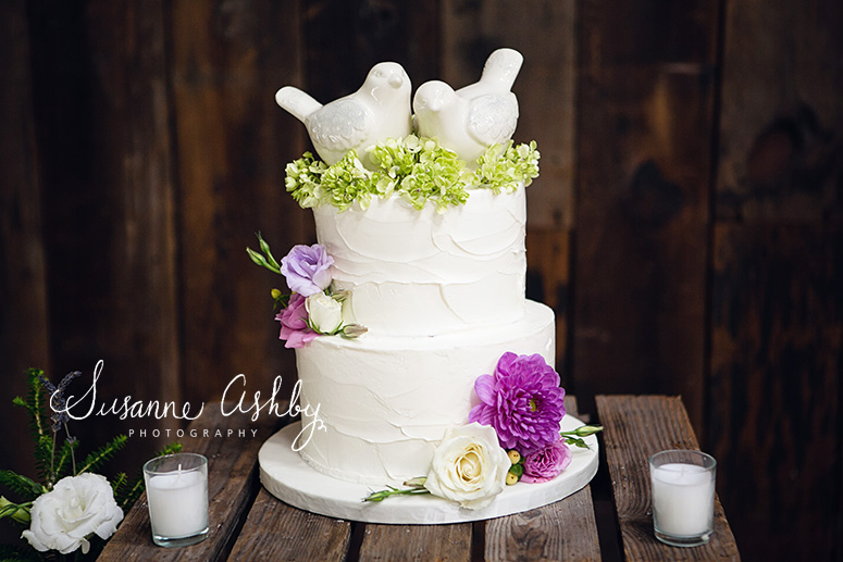 Sweet Cakes by Rebecca Taber Ranch wedding details