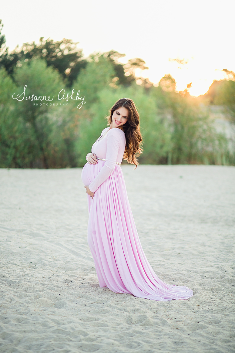 Sacramento maternity newborn photographer