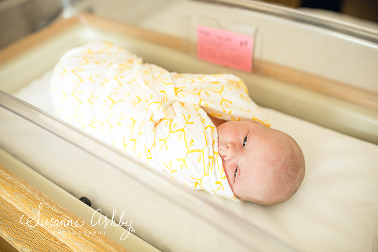 Sacramento newborn birth lifestyle photographer