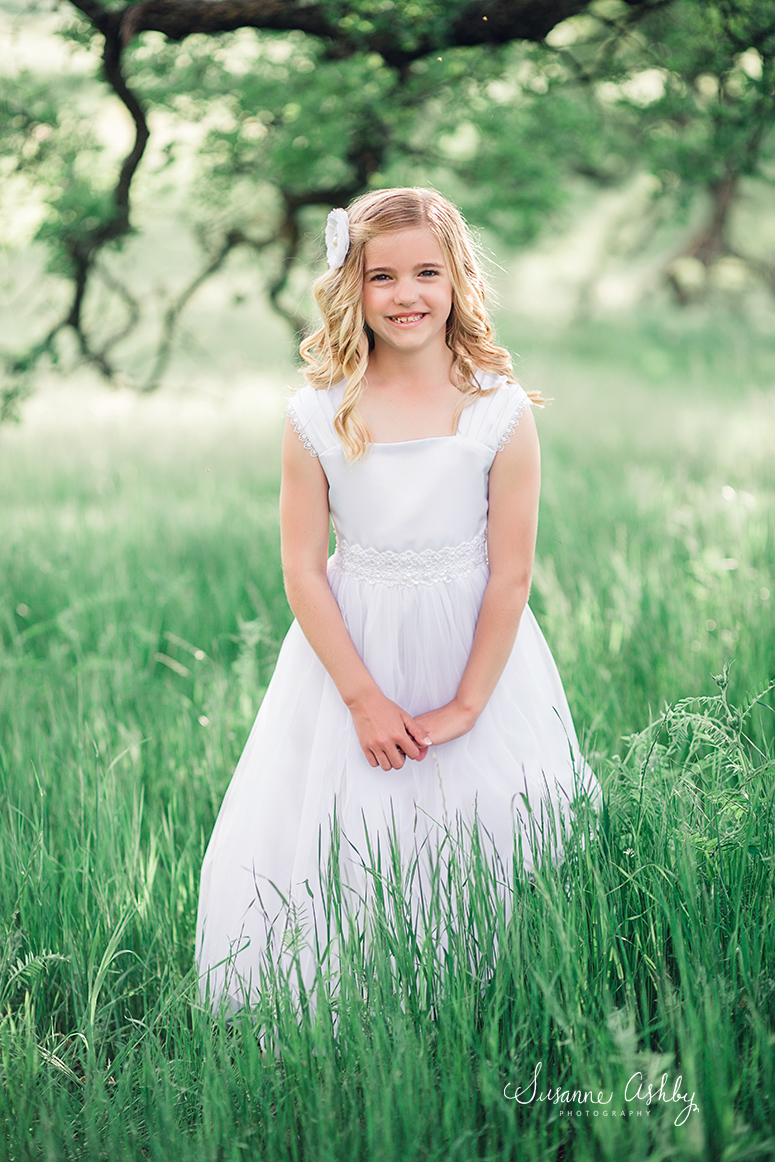 Spring childrens portraits | LDS baptism portraits | first communion baptism dress
